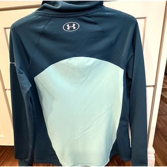 Under Armour RUN Womens Small Teal Blue Turtleneck Sweatshirt Activewear Running - Picture 3 of 9